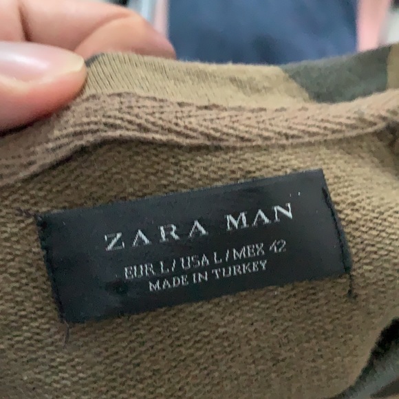 MEN (t-shirt) - Picture 3 of 4